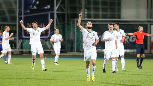 Томичи продлили победную серию до четырех матчей