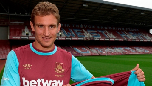 Никица Елавич