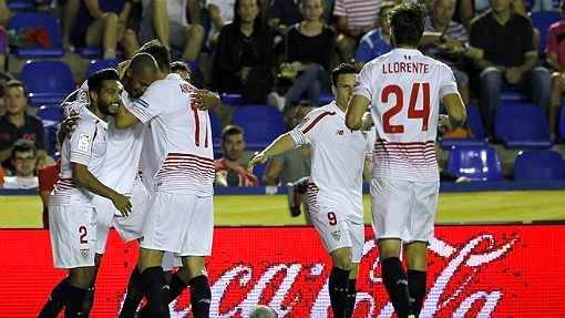 Партнеры поздравляют Стивена Н'Зонзи