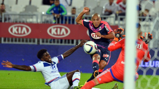 Вахби Хазри забивает гол