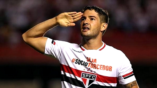 Алешандре Пато