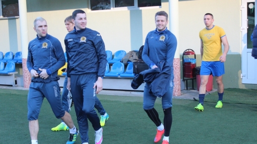 Футболисты «Луча-Энергии»