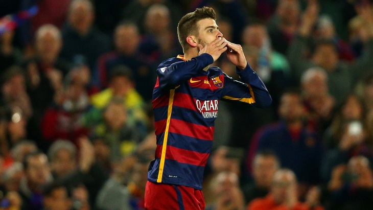 Пике стал автором гола, но не пообщался с фанатами после поражения через перископ