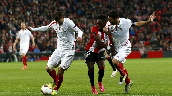 «Севилья» победила на «Сан-Мамес»