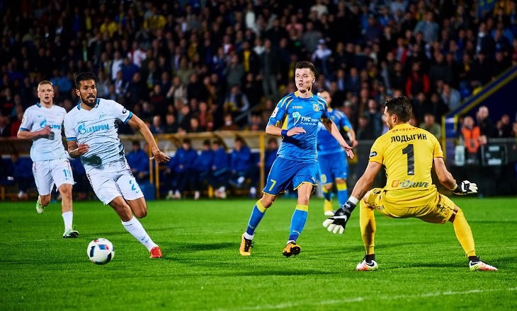 Полоз убежал от защитников и отдал на свободного Канга