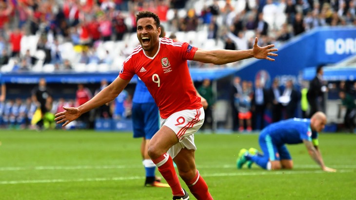 Хэл Робсон-Кану