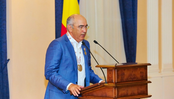 Курбан Бердыев