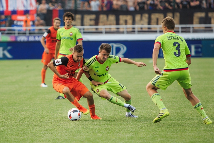 «Урал» не удержал ничью