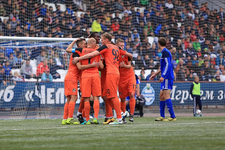 «Урал» уверенно обыграл «Челябинск»