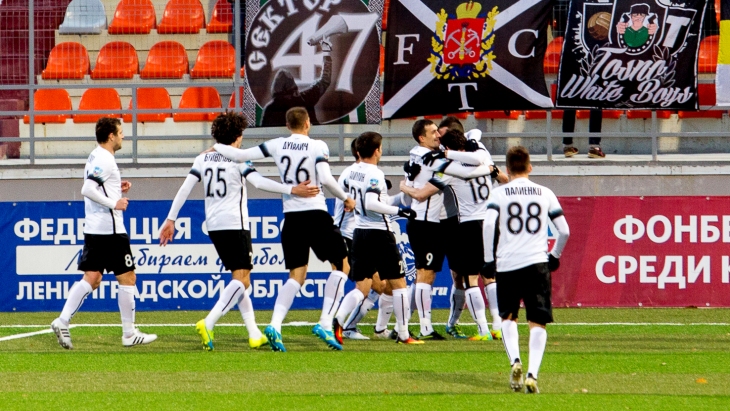 Команда Дмитрия Парфенова осталась второй в ФНЛ