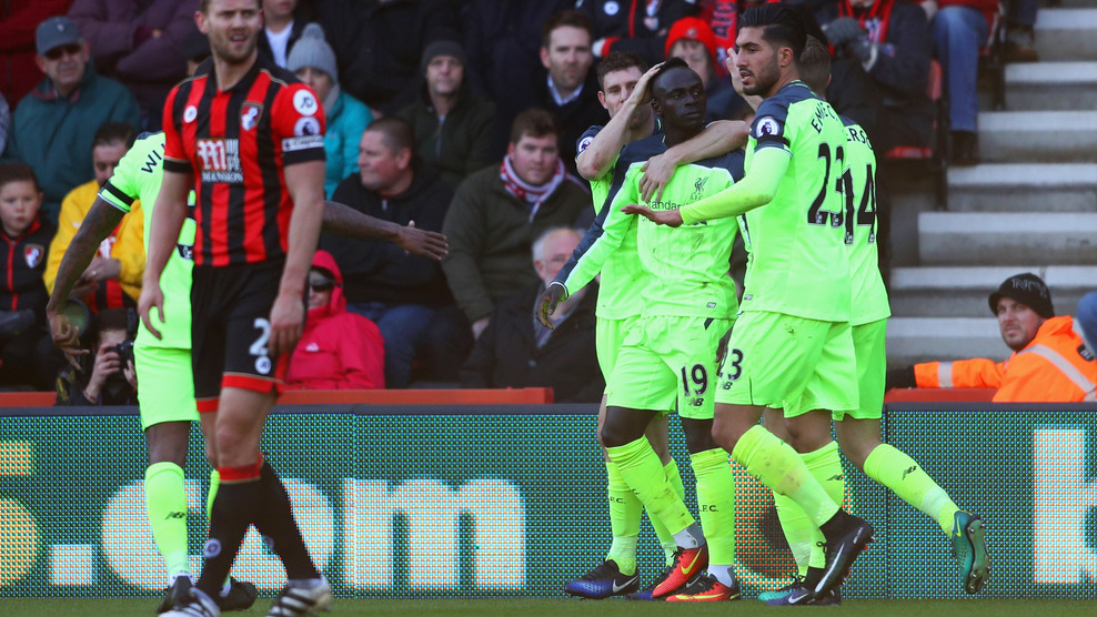 Садио Мане принимает поздравления