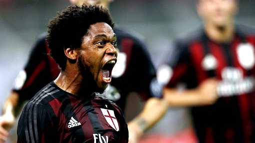 Луис Адриано