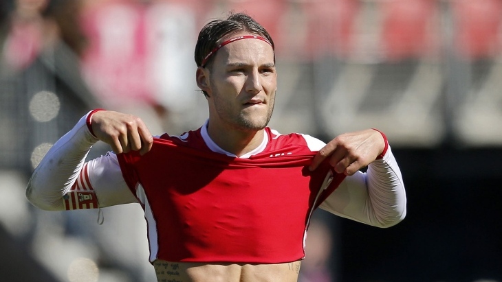 Неманья Гудель