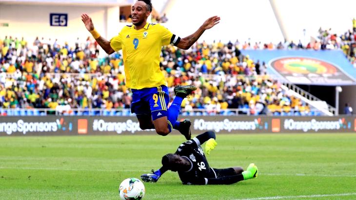 Пьер-Эмерик Обамеянг