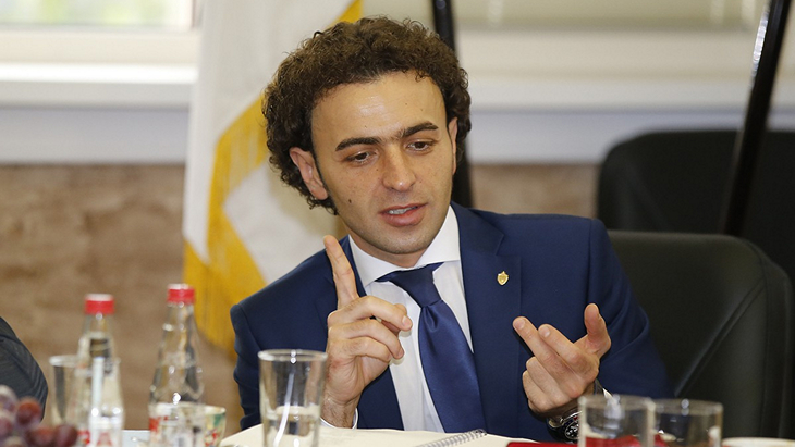 Роман Бабаев