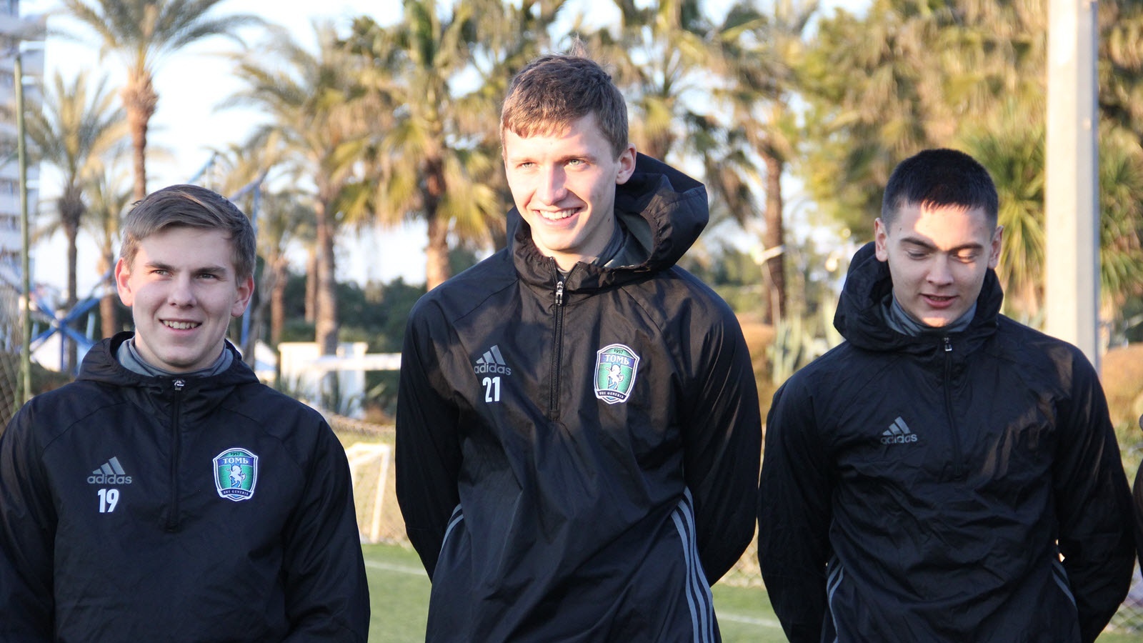 Футболисты «Томи»