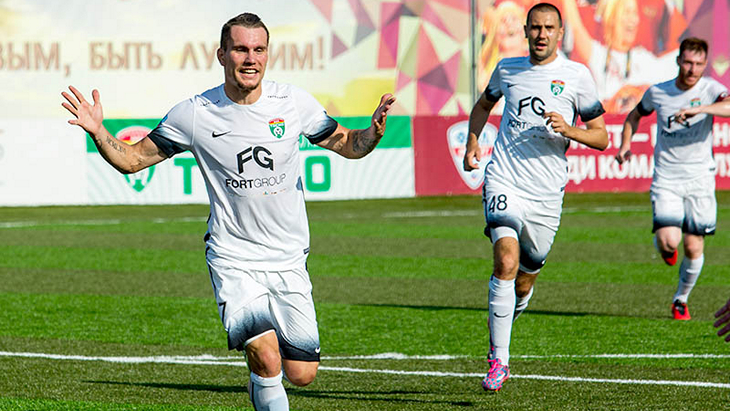 Футболисты «Тосно»