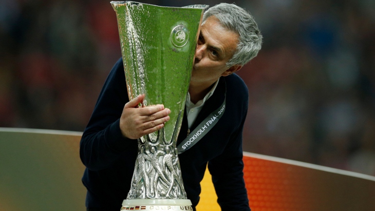 Моуринью спас сезон для «МЮ» победой в Лиге Европы