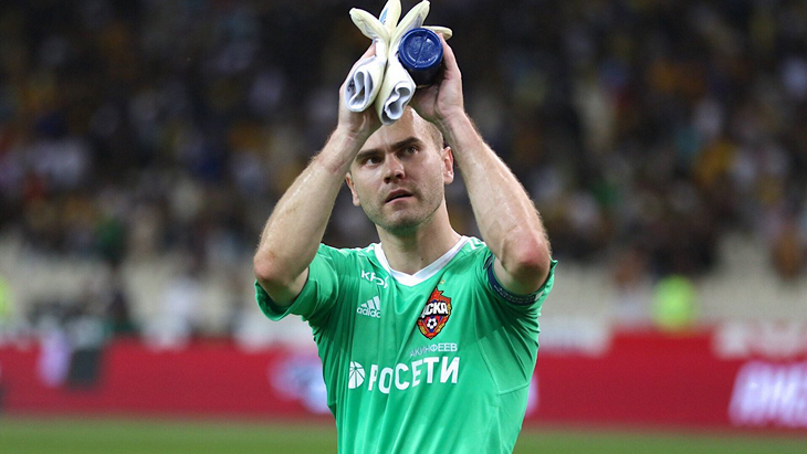 Игорь Акинфеев Игорь Акинфеев