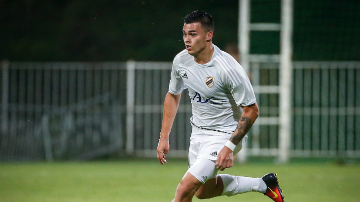 Неманья Радоньич