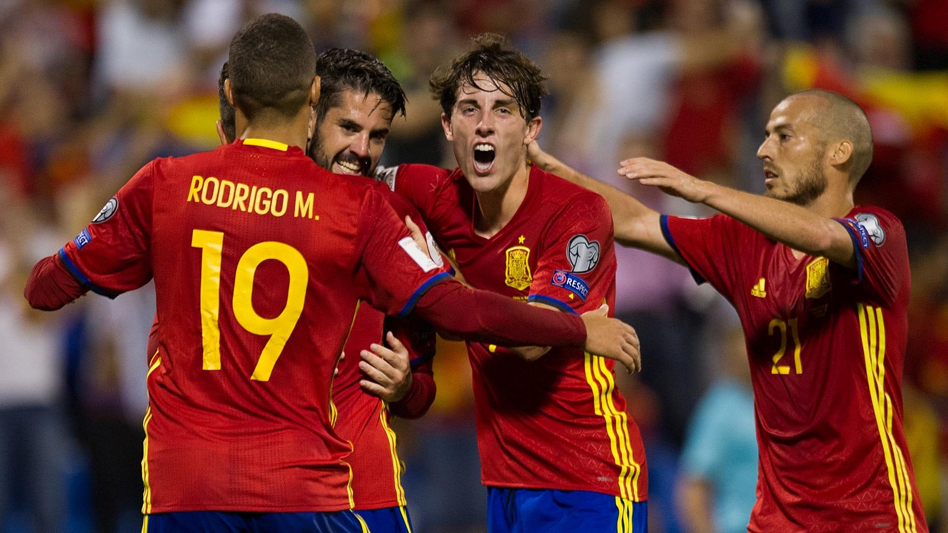 Иско принимает поздравления