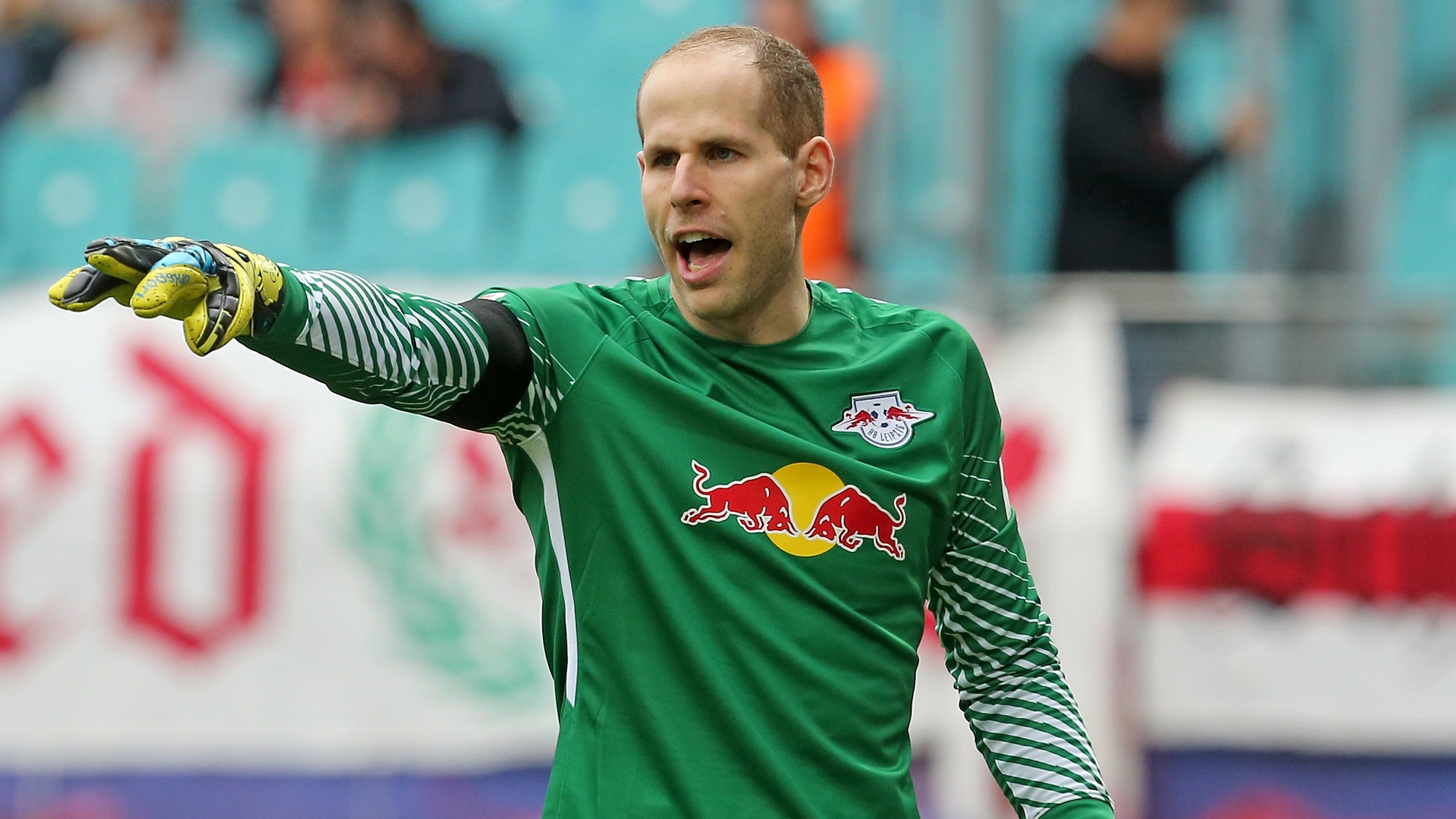 Петер Гулачи