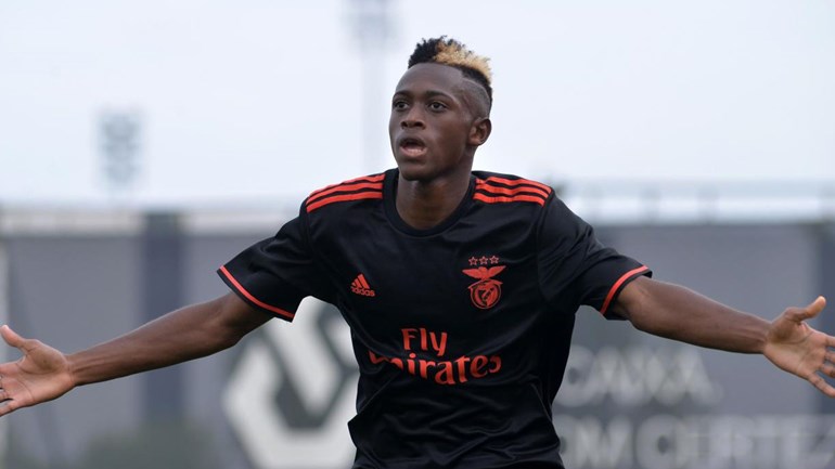 Умаро Эмбало