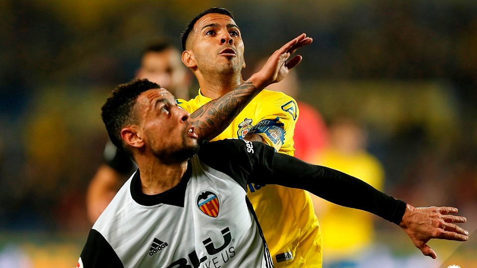 «Летучие мышки» остались третьими в таблице