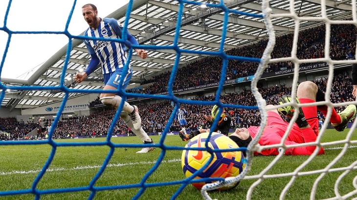 Гол Мюррея в ворота Чеха