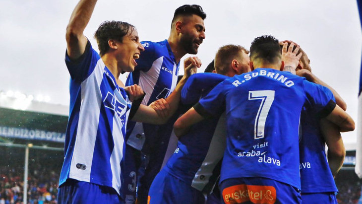 Футболисты «Алавеса»