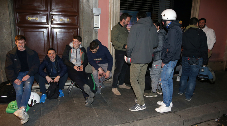 Неизвестные в Риме напали на фанатов «Ливерпуля»