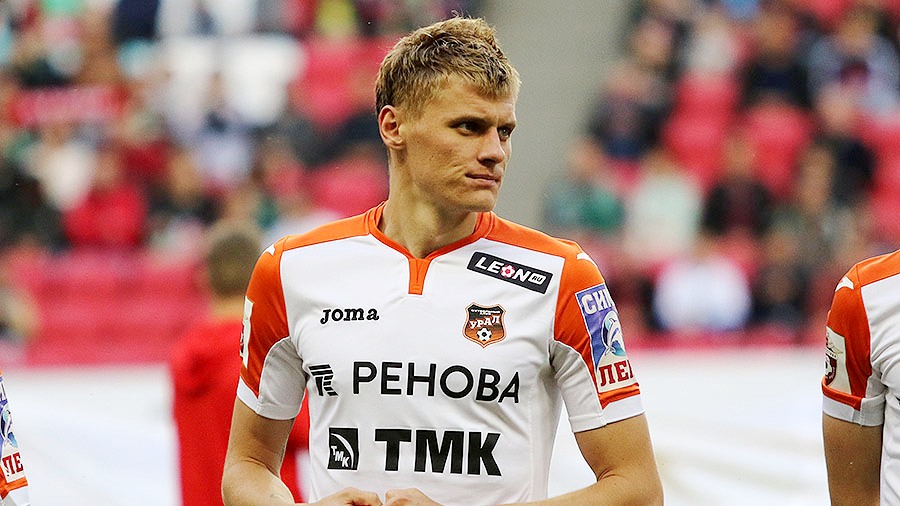 Роман Емельянов