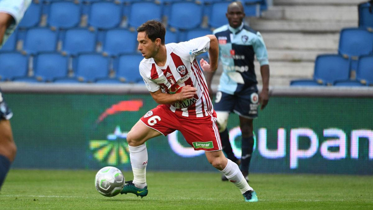 Матье Кутадер