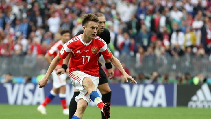 Александр Головин