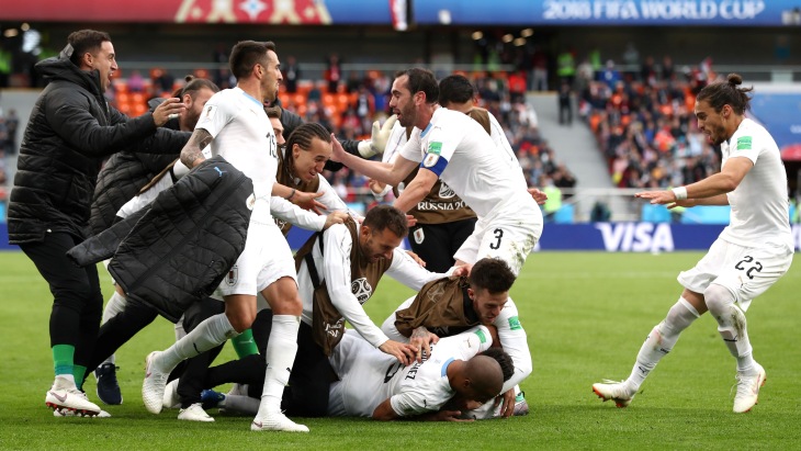 Эмоции уругвайцев после победного гола