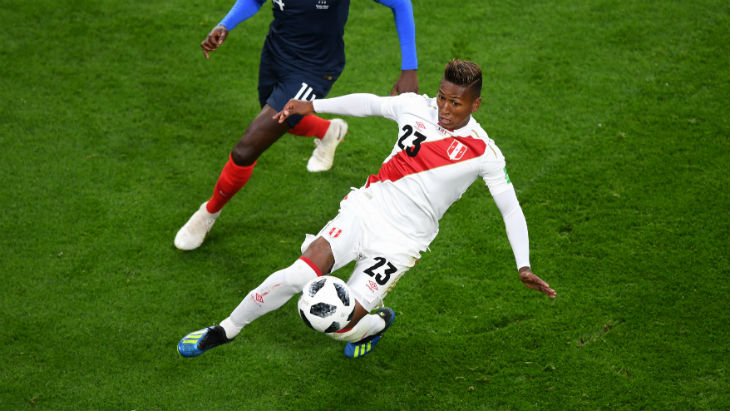 Педро Акино