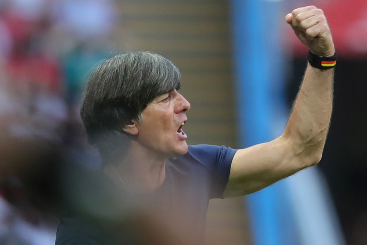 Йоахим Лев не стал подавать в отставку сразу после матча