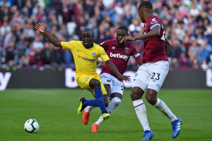 Из Н'Голо Канте не удается сделать плеймейкера