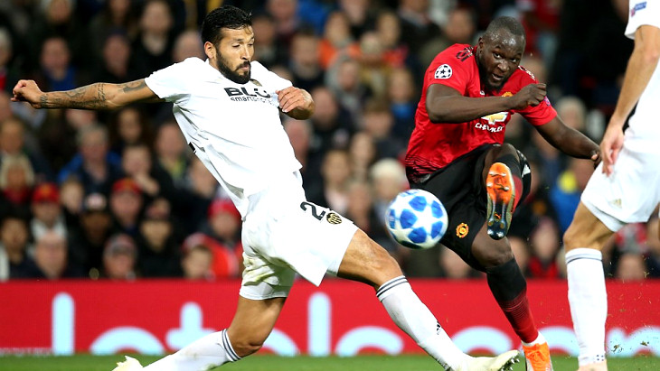 Ромелу Лукаку не мог забить испанцам