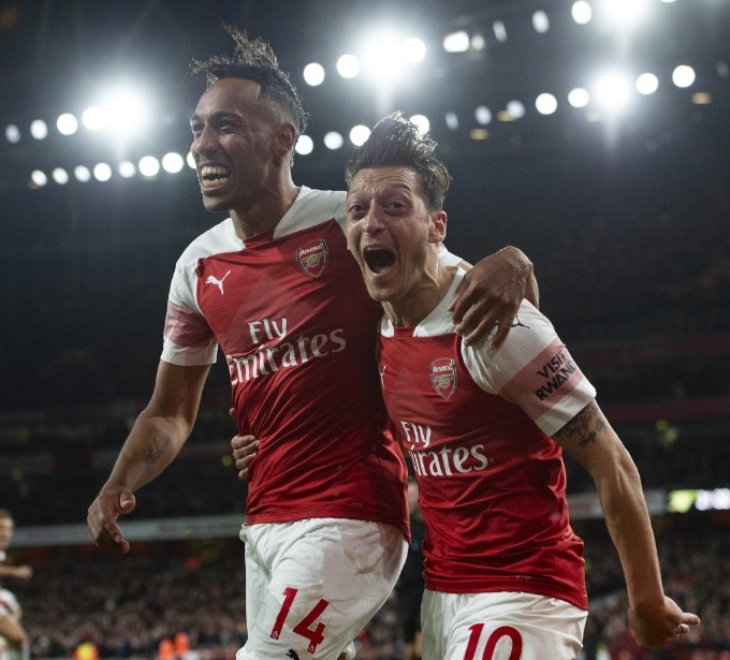 Обамеянг и Озил — герои поединка