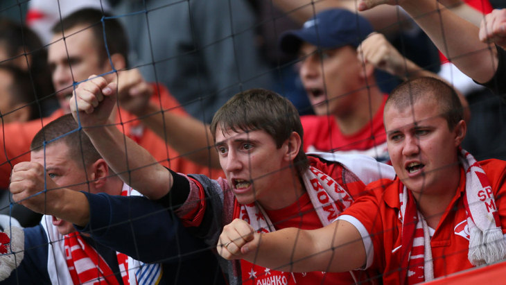 СМИ сообщили об обысках у фанатов «Спартака»