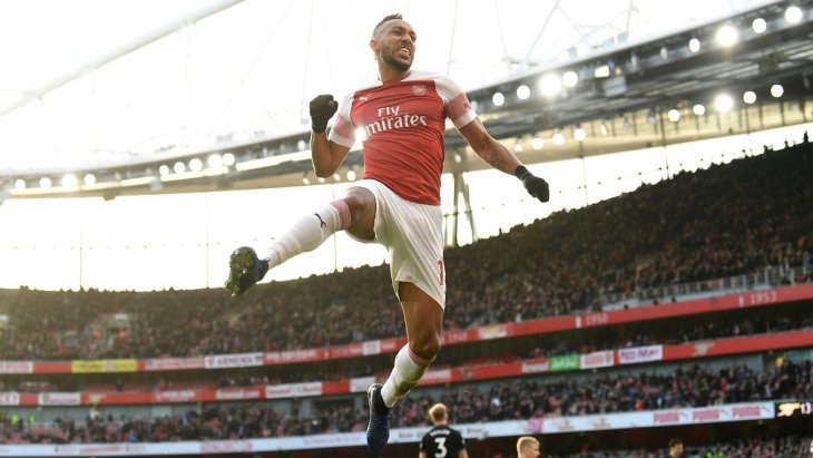 Пьер-Эмерик Обамеянг Пьер-Эмерик Обамеянг