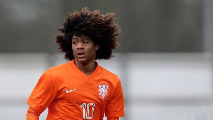 Чонг выступает за молодежную сборную Голландии