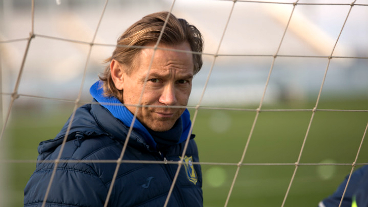 Валерий Карпин