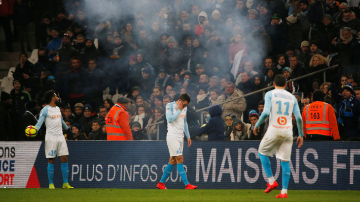 Из-за поведения фанатов «Марсель» могут лишить очков