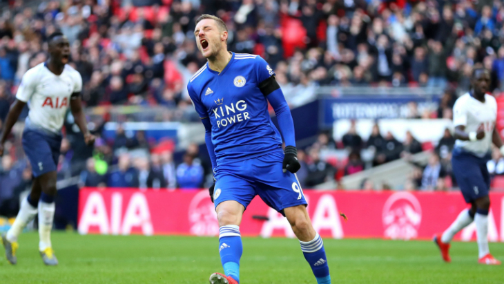 Уго Льорис спасает ворота после удара Варди