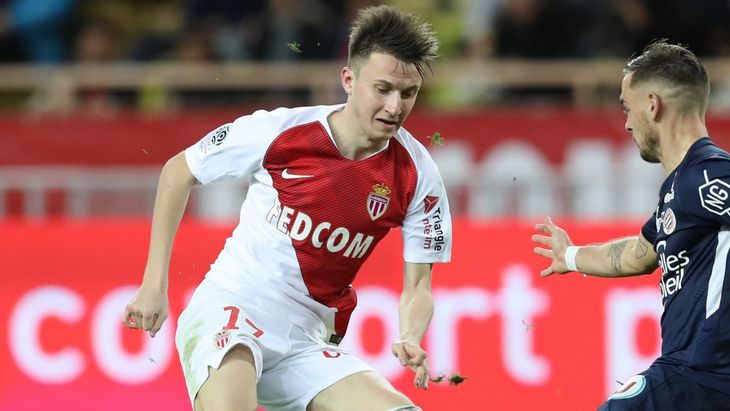 Александр Головин