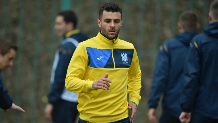 Жуниор Мораес