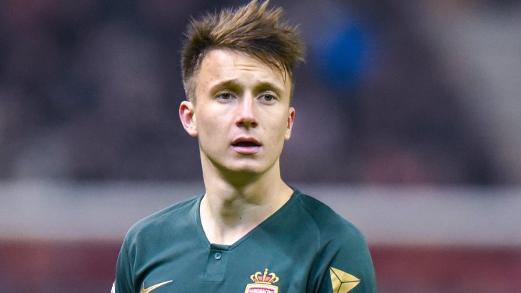 Александр Головин