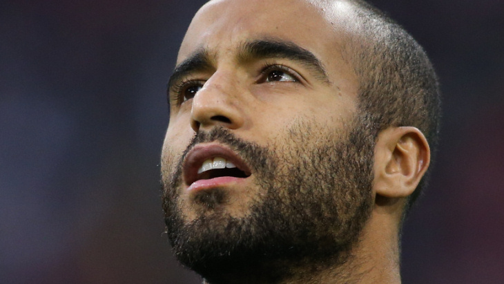 Лукас Моура Лукас Моура